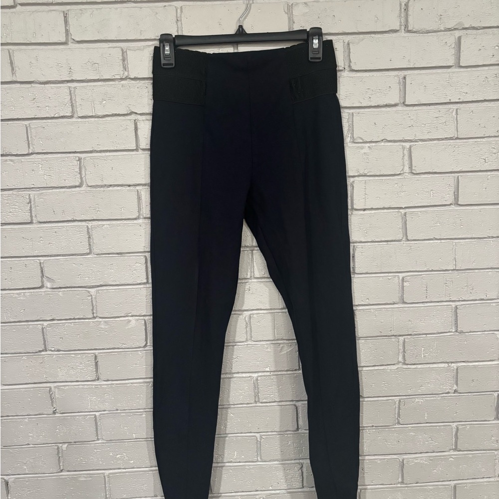 Zara Women's‎ NavyLeggings